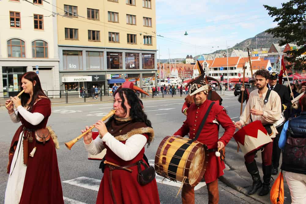Tradisjonsmusikk fra region til region i Norge
